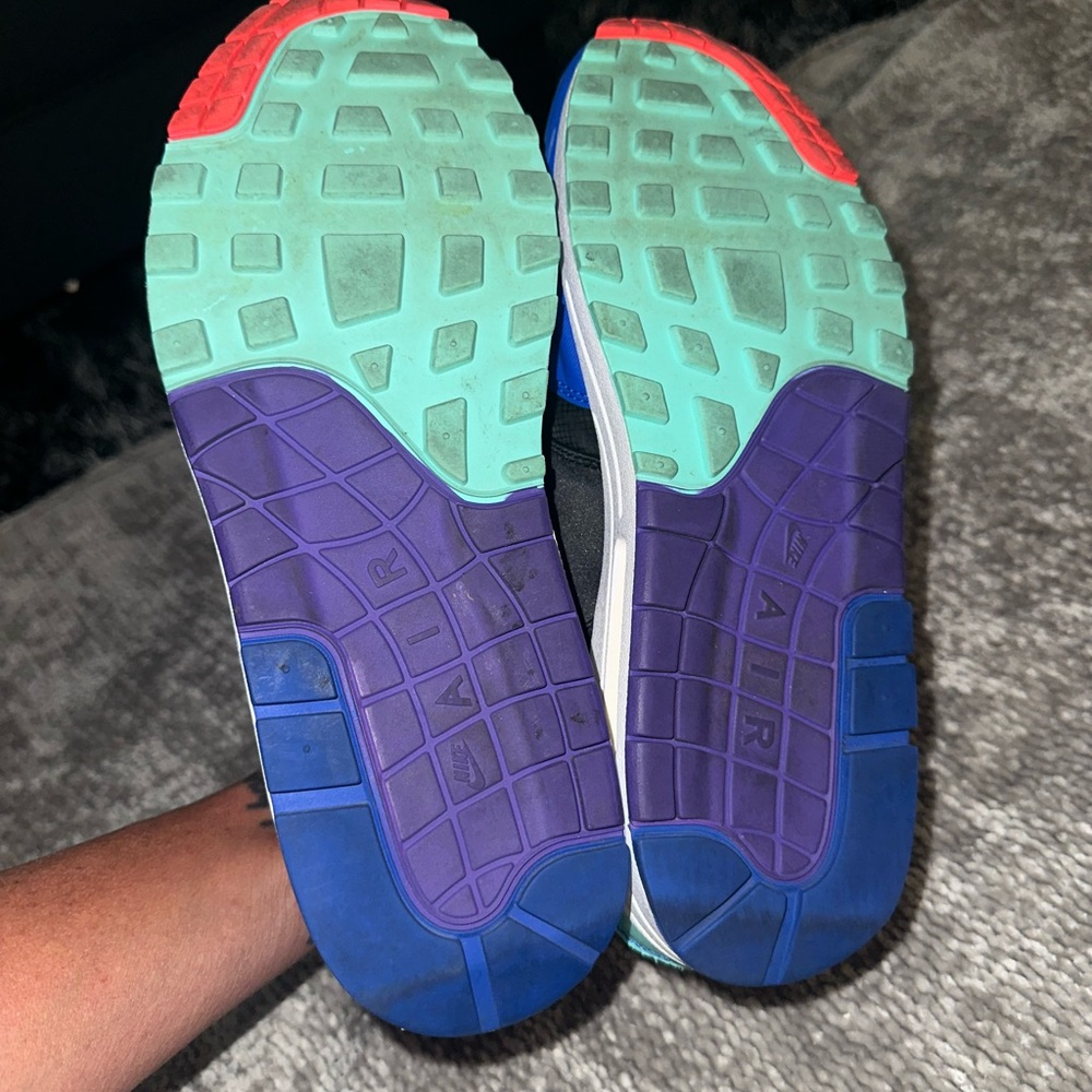 Nike Air Max 1 Parachute - Picture 4 of 6